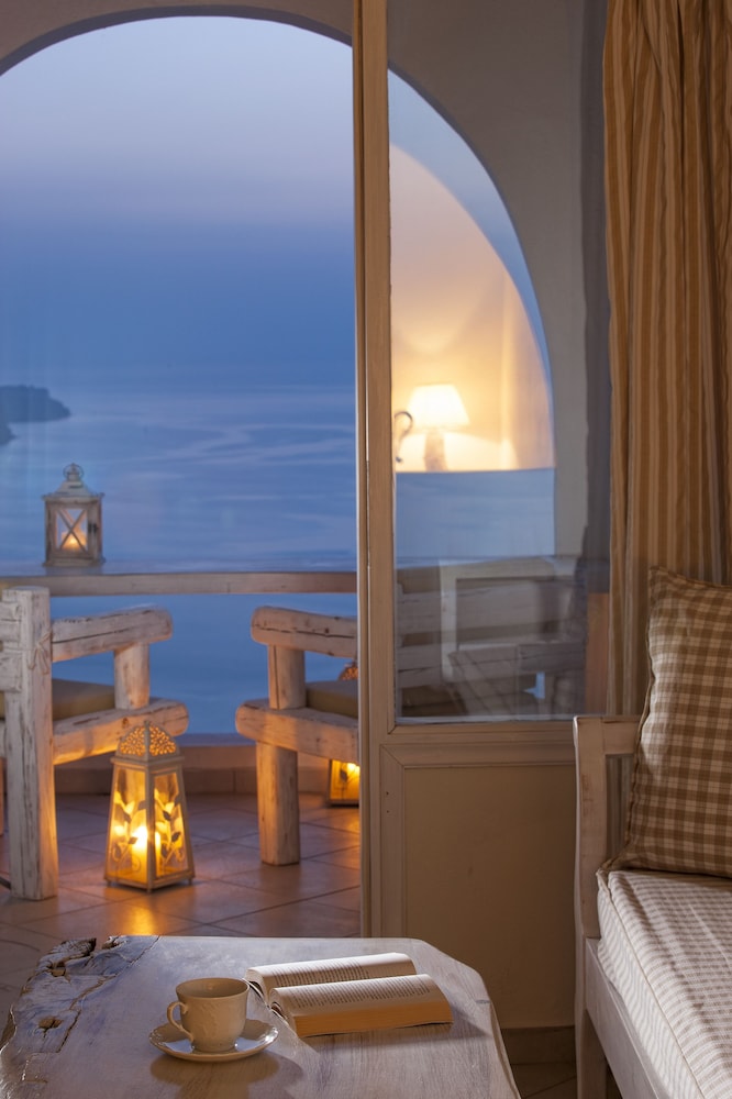 Athermi Cave Villa - Indoor Pool & Sunset View - Photo 10