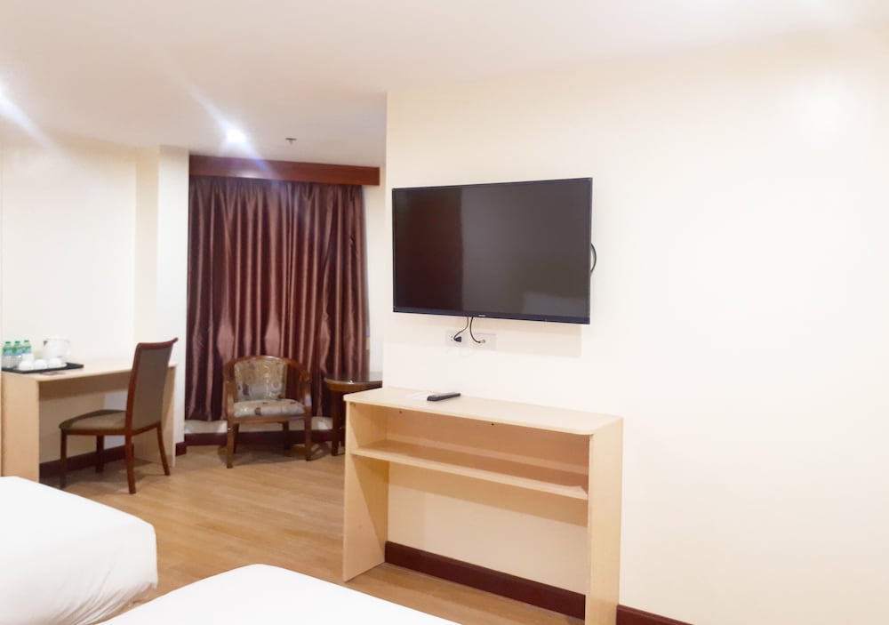 Basic Triple Room photo 2