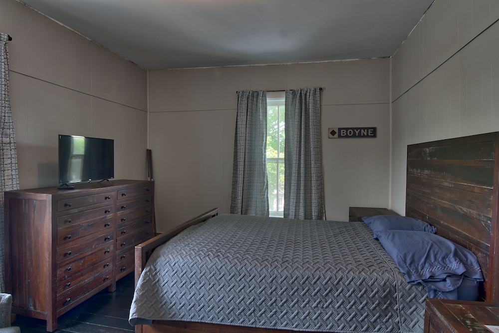 Standard Double Room, 1 Queen Bed photo 1