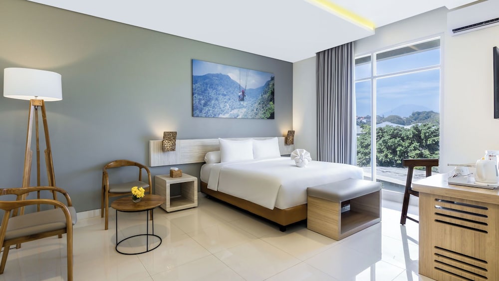 The Wujil Executive Room - Photo 1