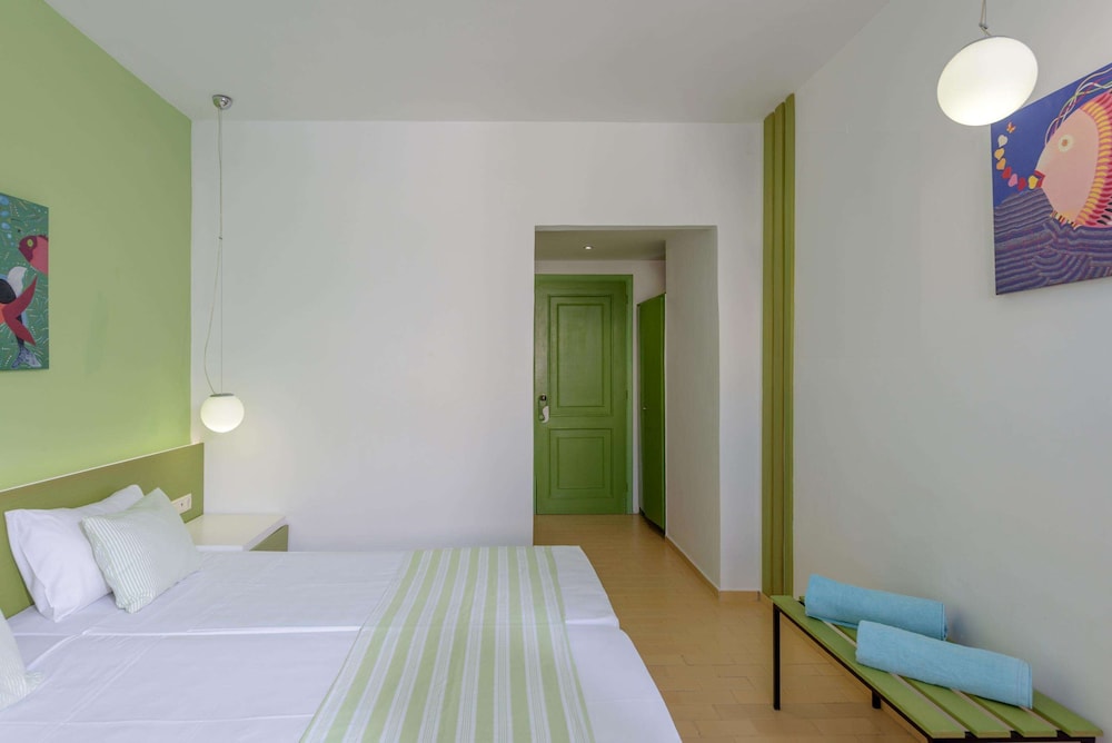 Double Room Land View - Photo 8