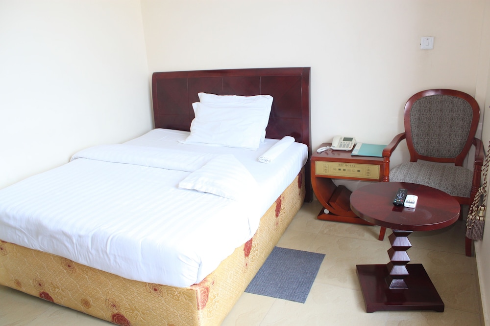 Single Room, Balcony