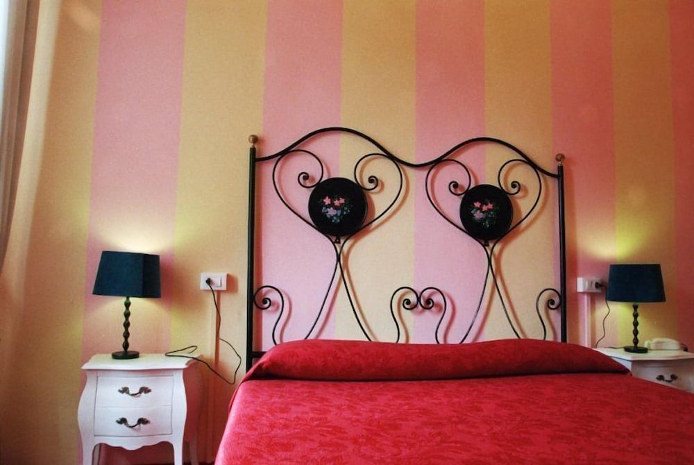Classic Double Room - Photo 3