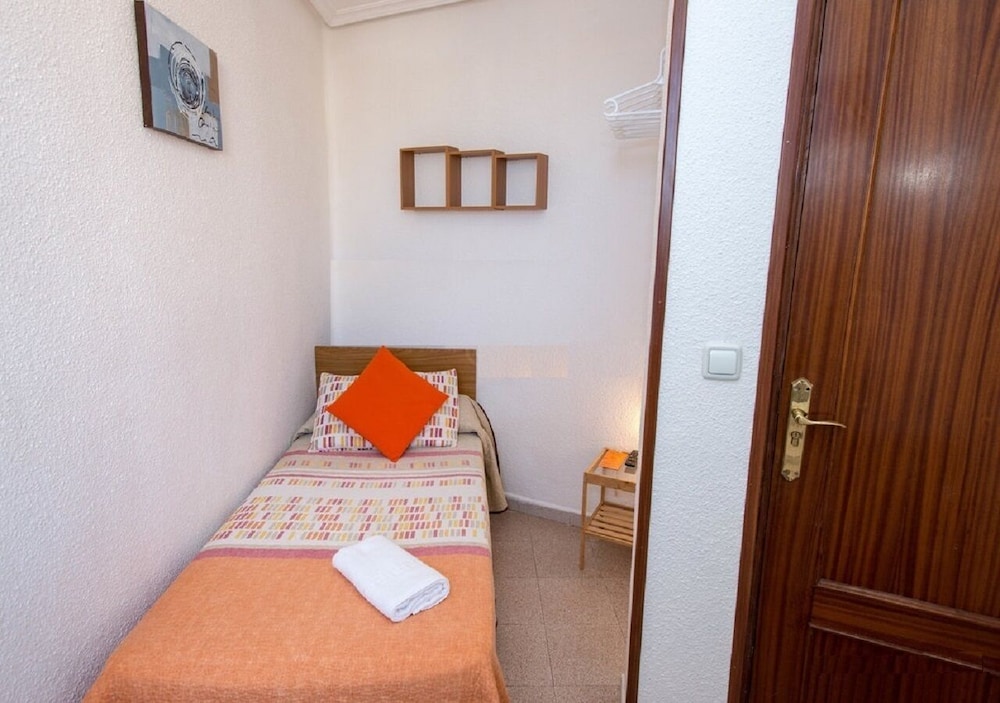 Basic Single Room