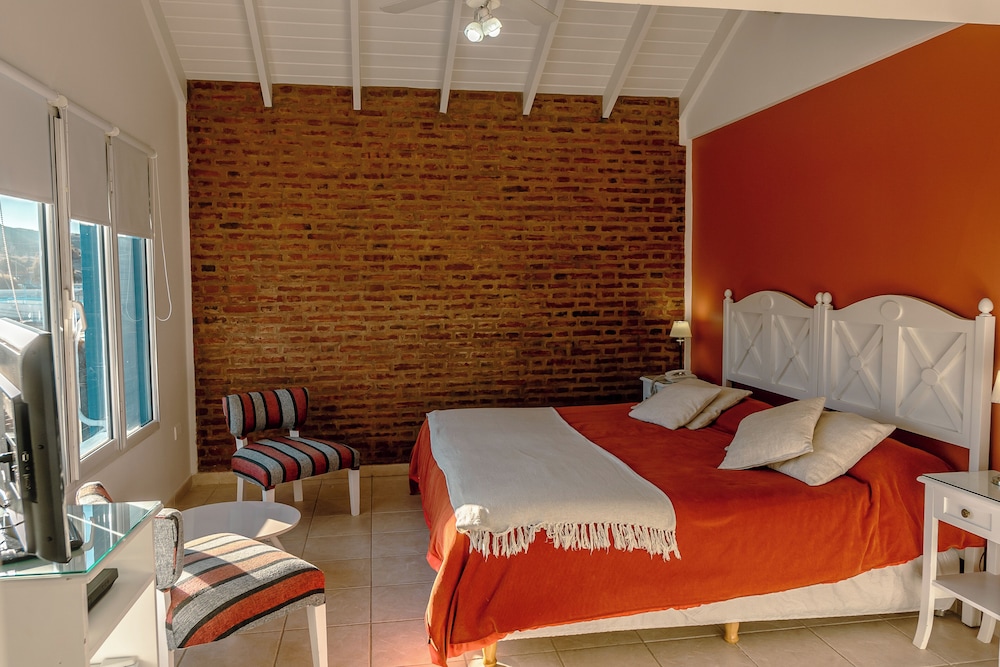 Standard Room, Non Smoking, Private Bathroom