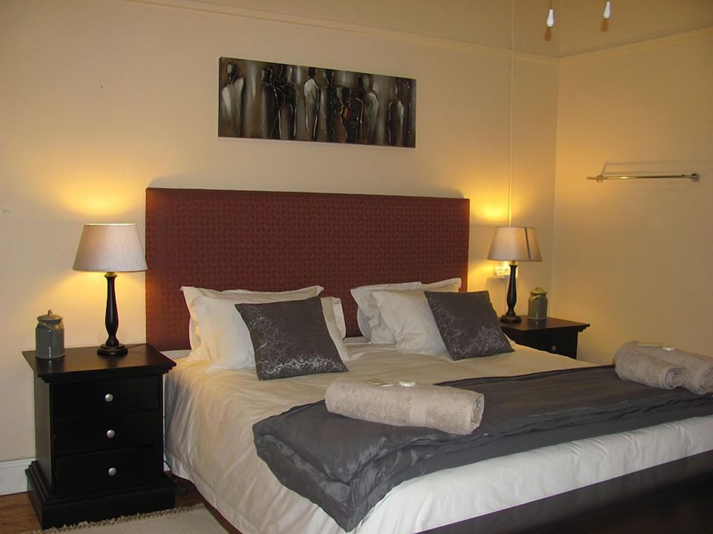 Deluxe Room (1) photo 1