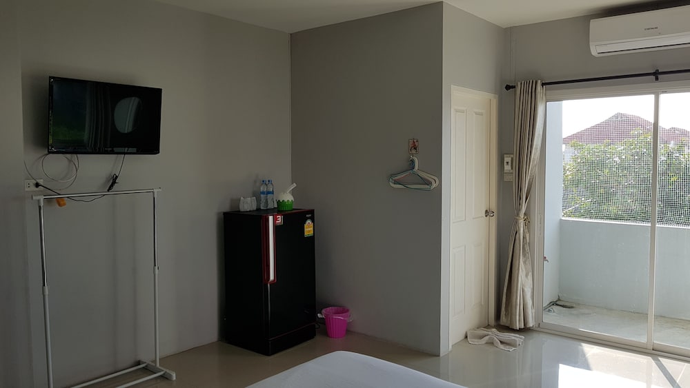 Standard Double Room photo 3