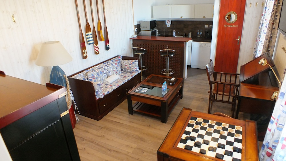 Apartment, Sea View (Alain Colas) photo 1