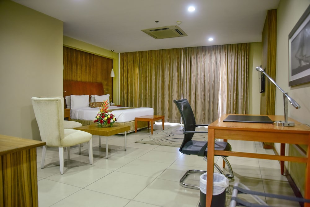 Executive Room photo 3