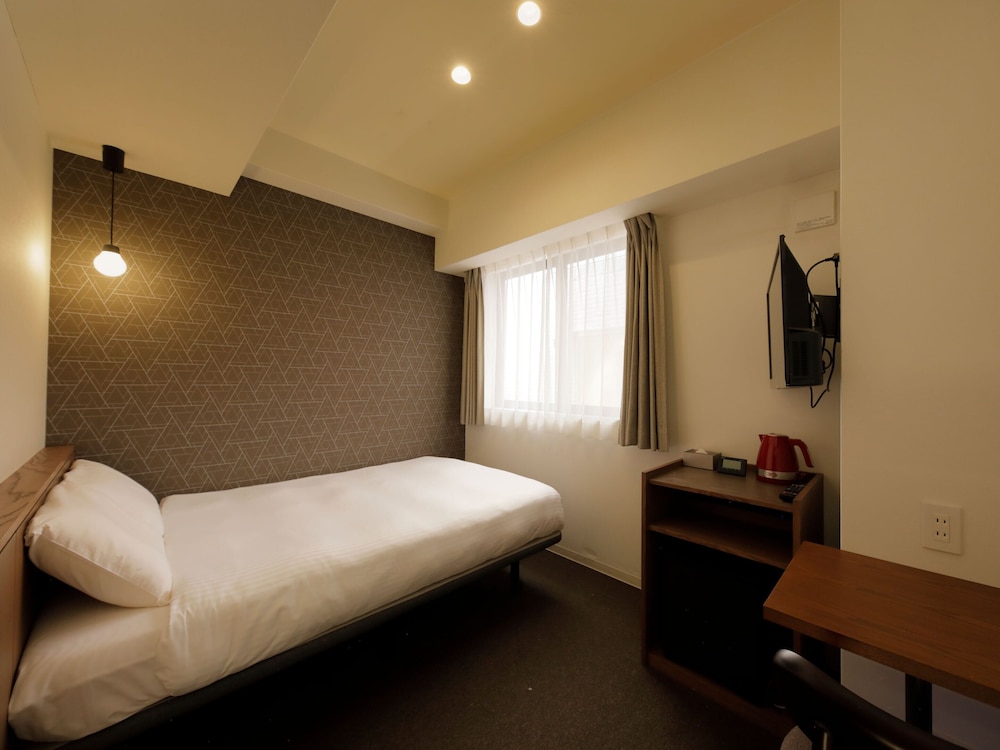 Double Room - Non Smoking photo 1