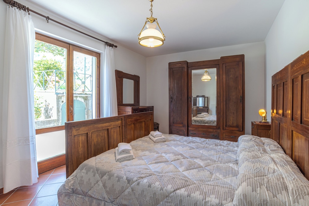 Family Apartment, 1 Bedroom (Casa Achille Pianello)