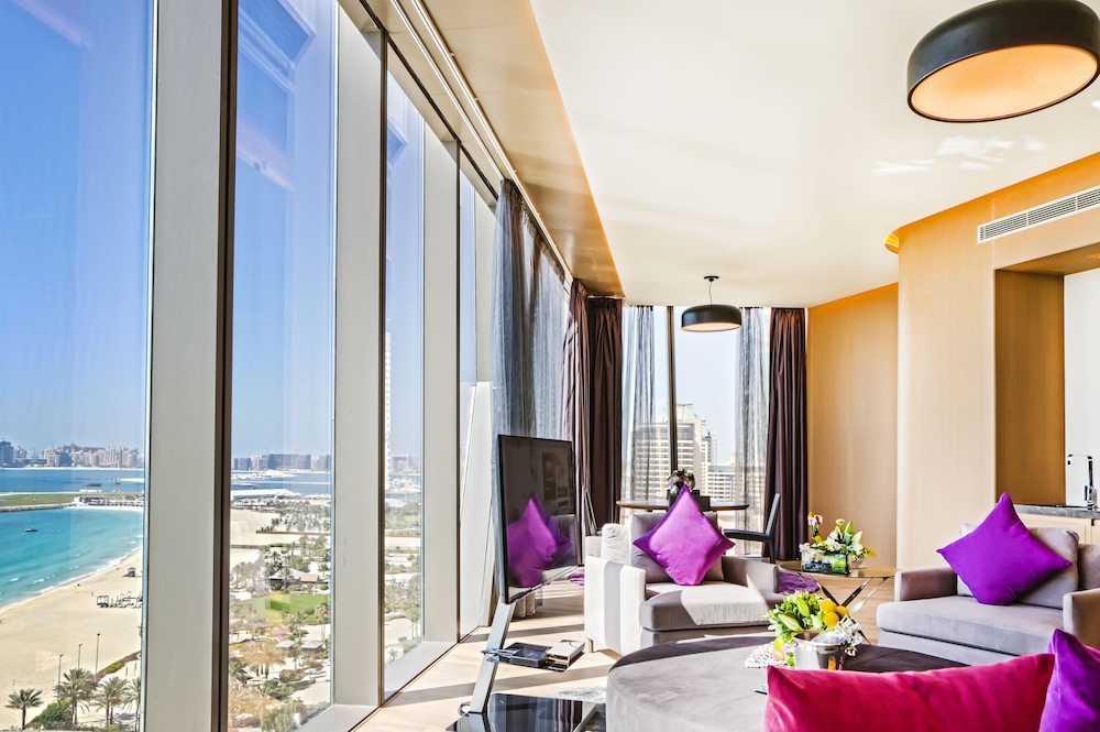 Premium Suite, 2 Bedrooms thumbnail 6