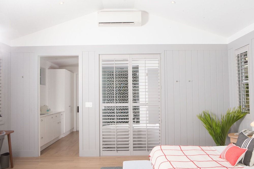 Sea Cottage (Beach Front) photo 2