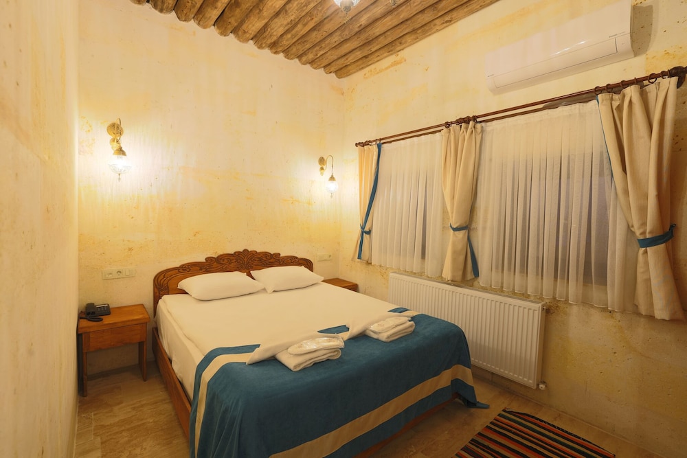 Economy Double Room - Photo 4
