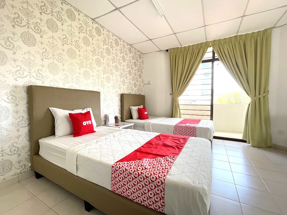 Twin Room, Private Bathroom