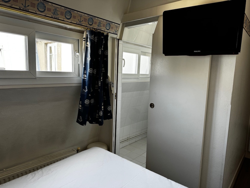 Standard Single Room 1 person photo 2