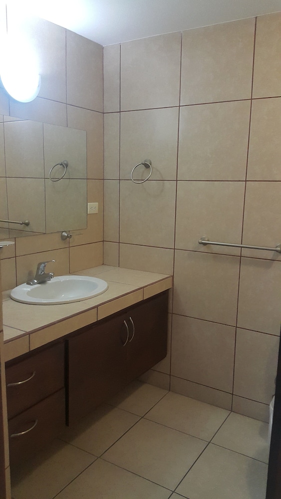 Standard Single Room, 1 Twin Bed, Private Bathroom photo 3