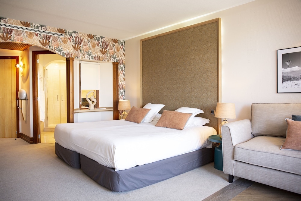 Deluxe Double Room, Garden View
