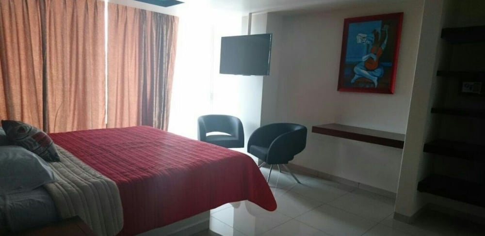 Executive Room photo 3