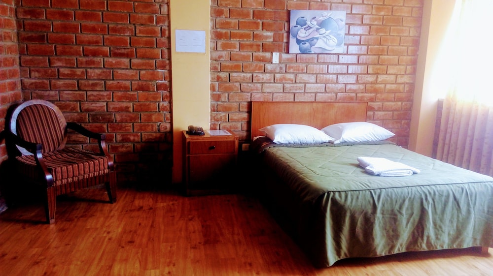 Habitación estándar con 1 cama matrimonial o 2 individuales, 1 habitación