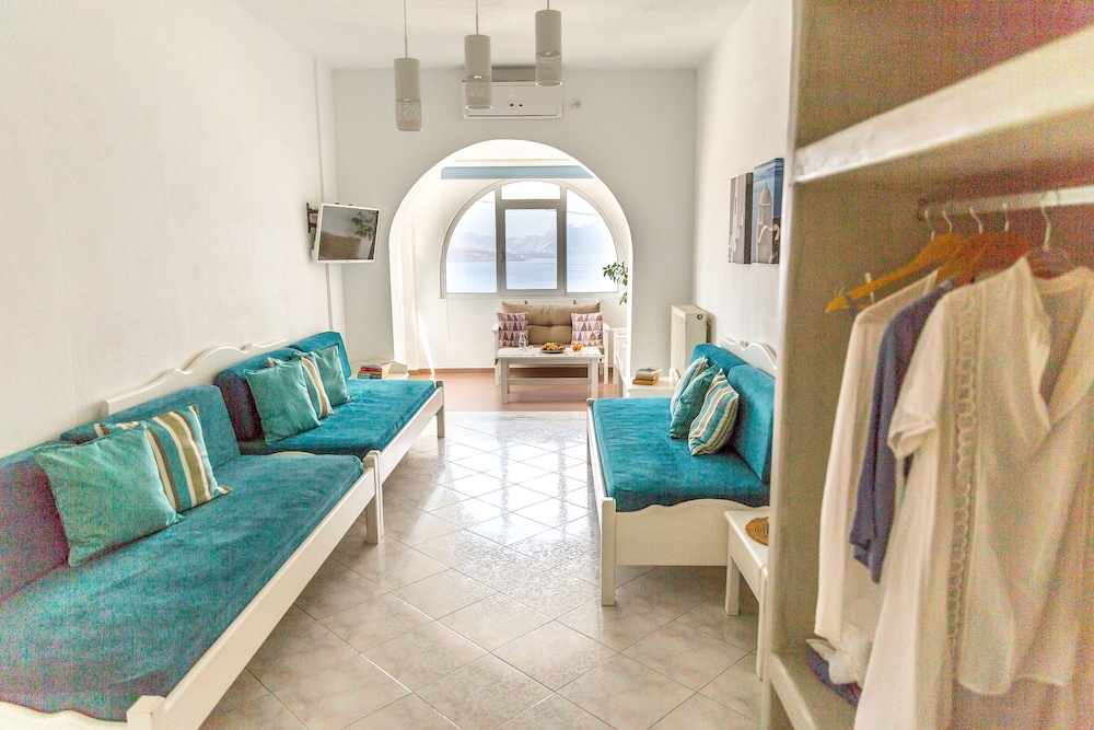 Traditional Apartment, 1 Bedroom (Caldera View) - Photo 21