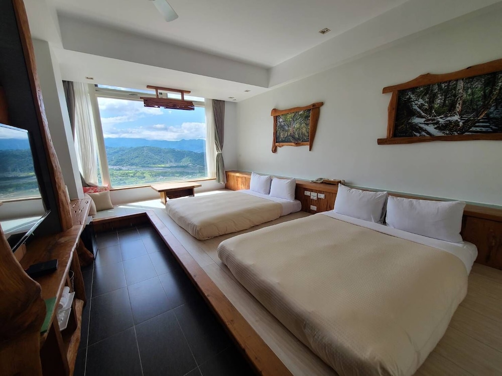 Panoramic Quadruple Room