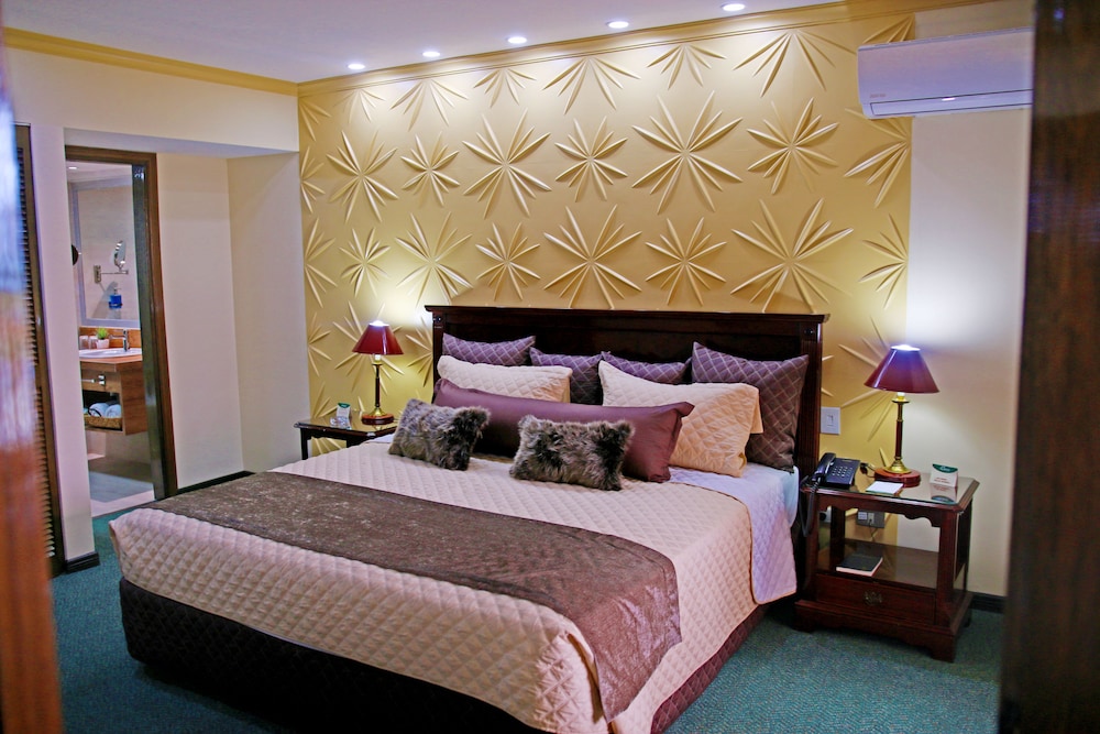 Executive Room photo 1