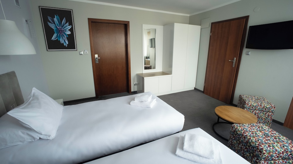 Premium Double or Twin Room photo 1