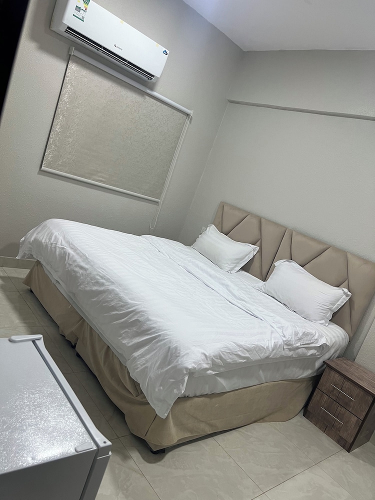 Family Apartment photo 2