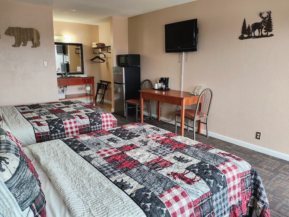 Premium Room, 2 Queen Beds photo 2