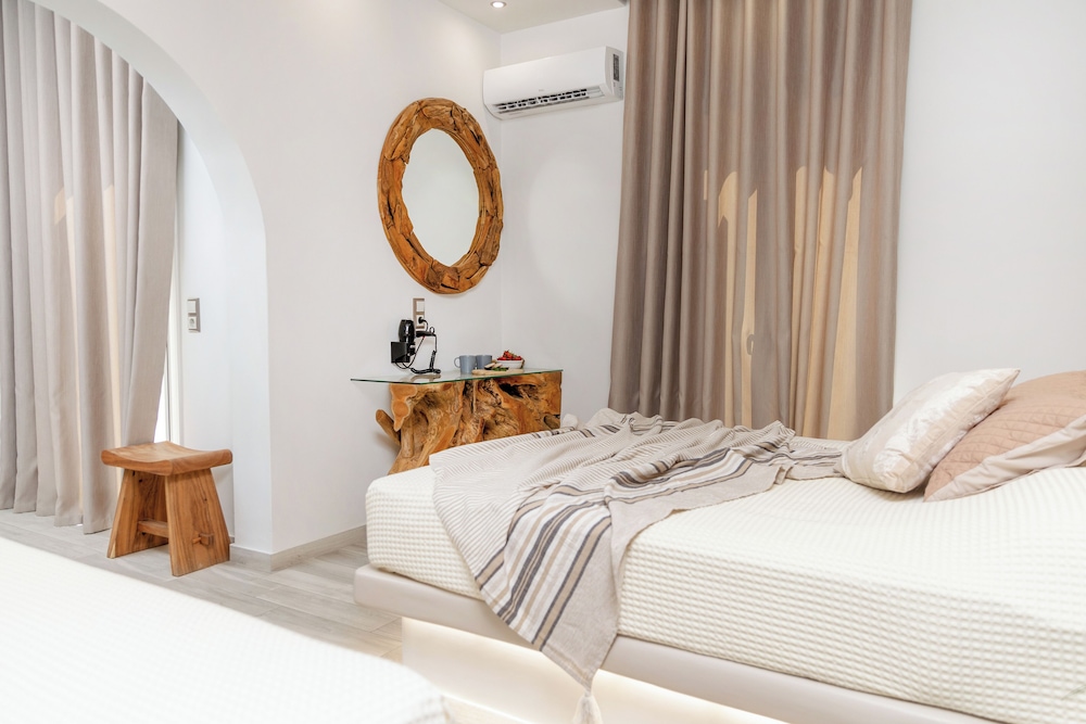 Junior Studio Suite, Balcony photo 3
