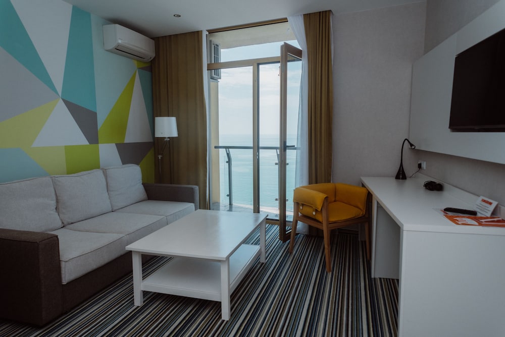 Family Room, 1 Bedroom, Sea View photo 1