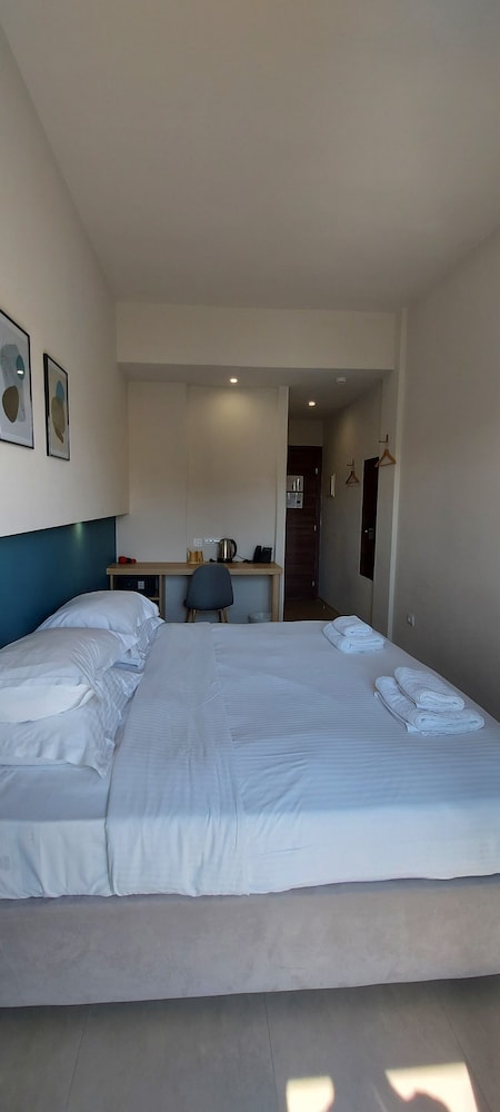 Superior Room, Sea View (Easy Living) photo 3