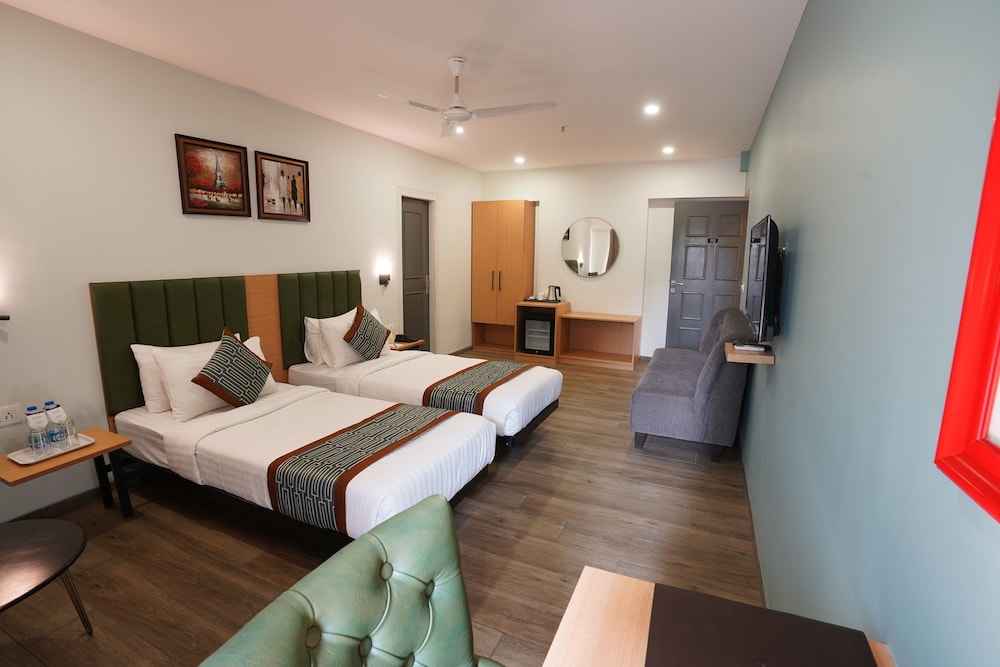 Executive Room - Photo 5