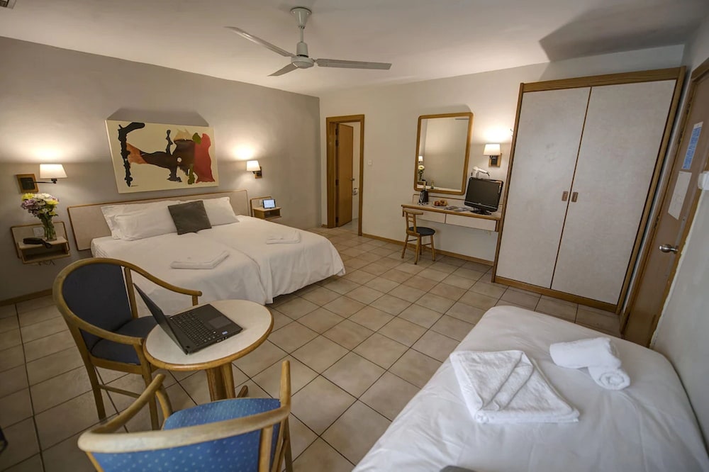 Triple Room Sea View - Photo 9