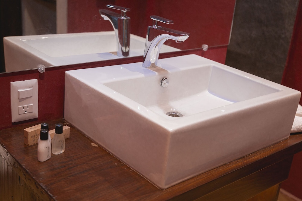 Standard Double Room (Frente a Terraza) - Photo 19