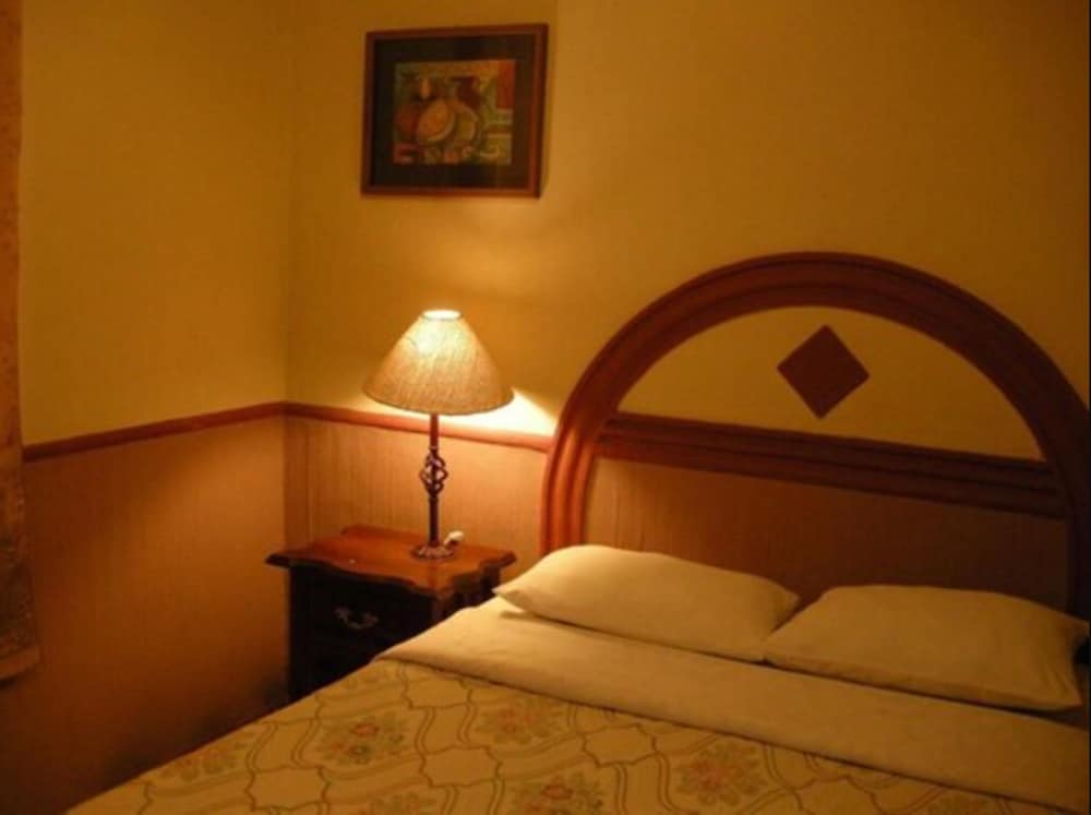 Standard Room photo 3