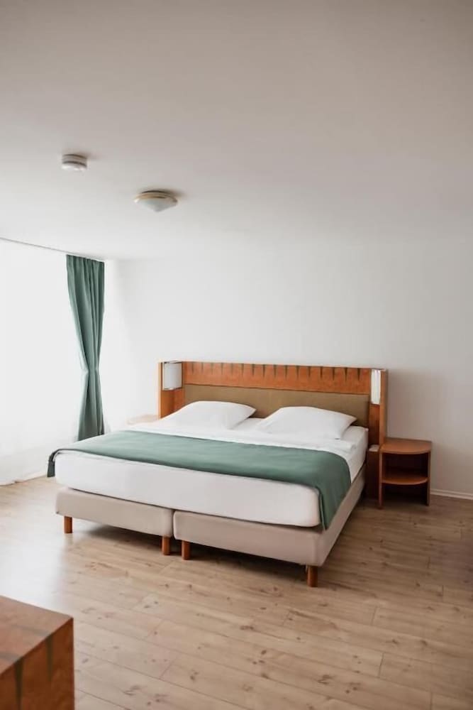 Family Apartment photo 2