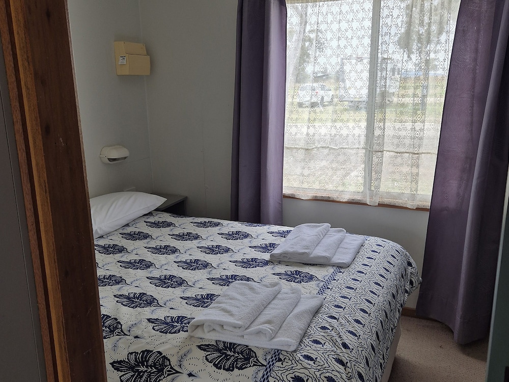4 Berth Cabin photo 3