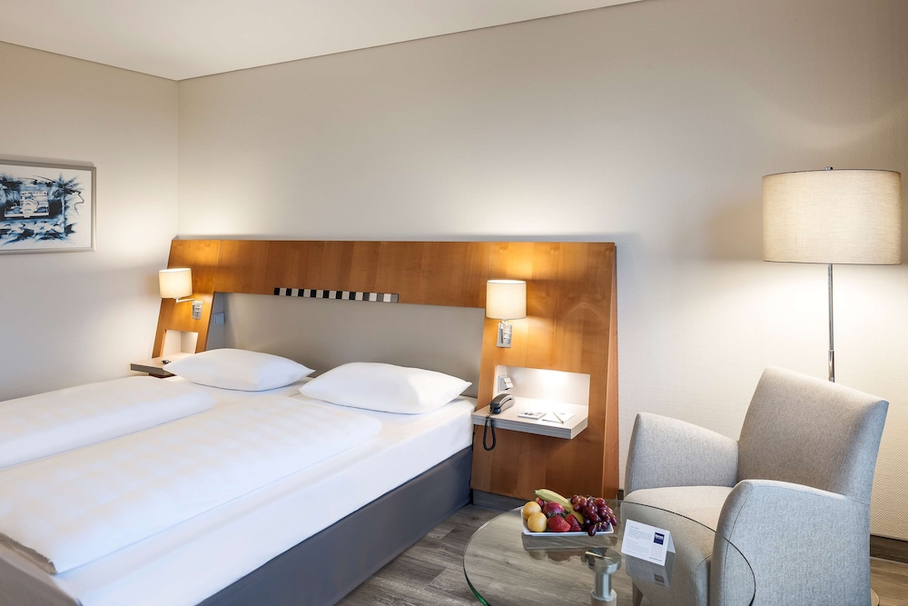 Standard Double or Twin Room - Photo 2