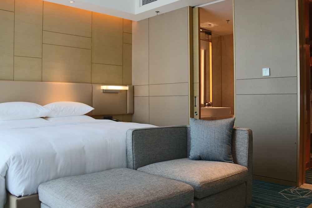 Executive Suite, 1 King Bed photo 3