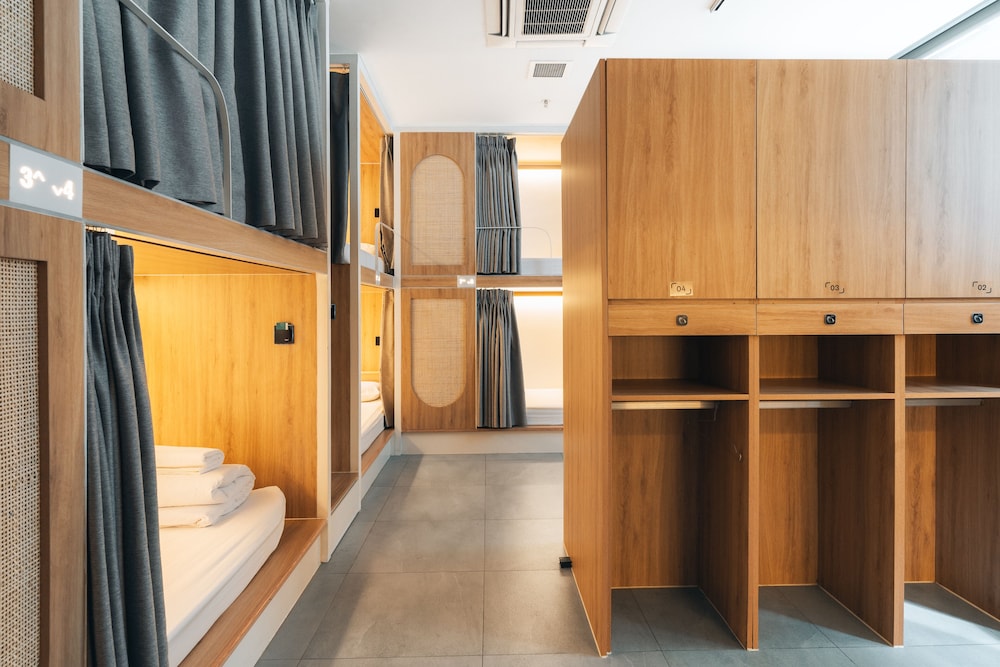 Premium Shared Dormitory, Non Smoking, City View