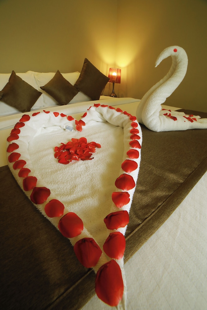 Executive Room - Photo 2