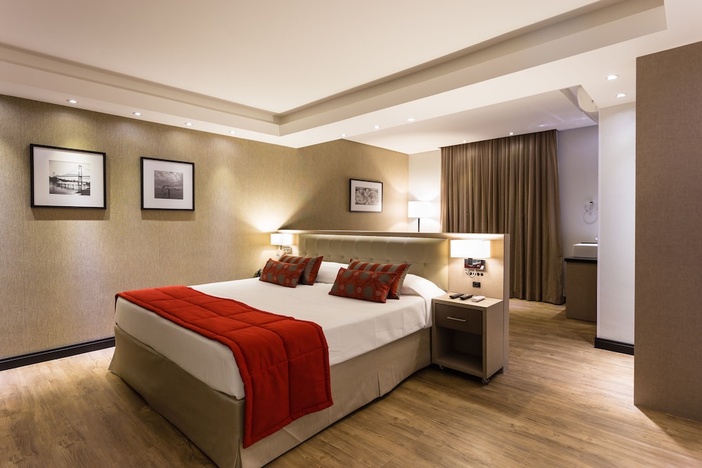 Quarto triplo premium (Suíte)