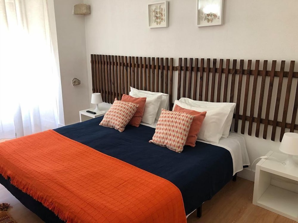 Double or Twin Room - Photo 1