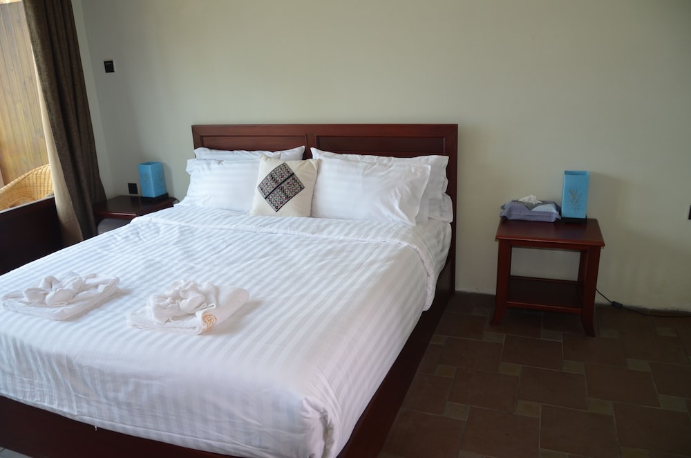 Deluxe Room, 1 Queen Bed