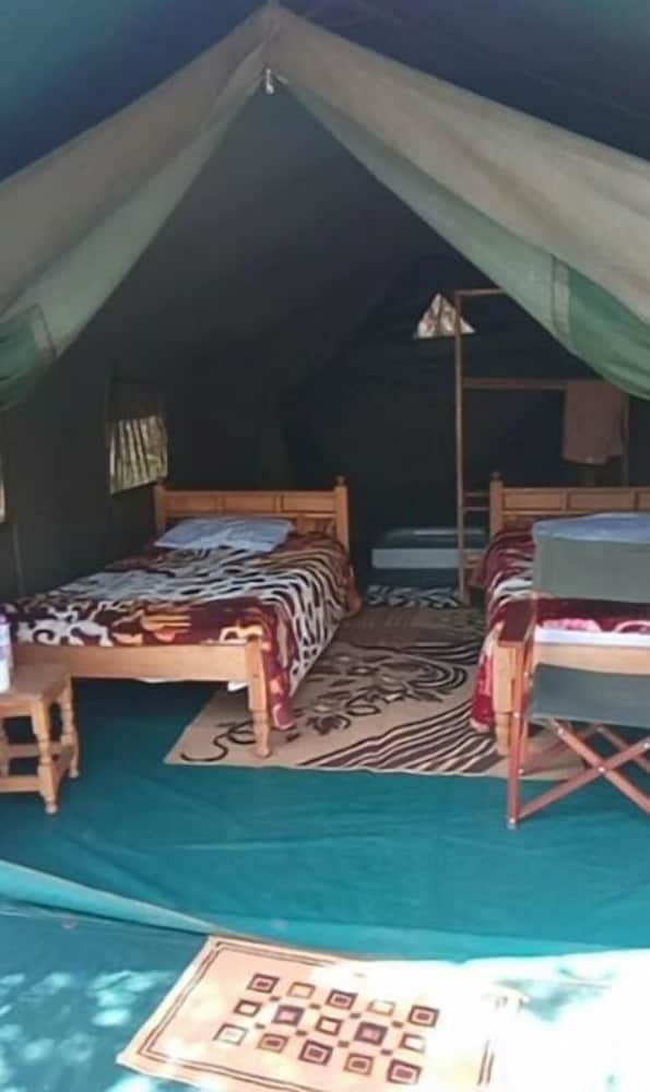 Standard Tent photo 1