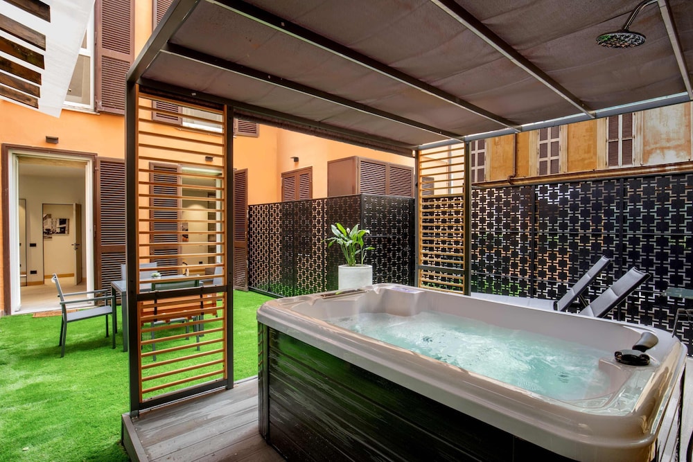 Luxury Apartment, Balcony (Via Di Ripetta 229)