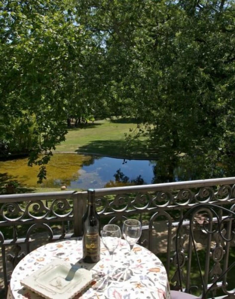 Deluxe Double Or Twin Room, Balcony, Park View photo 3