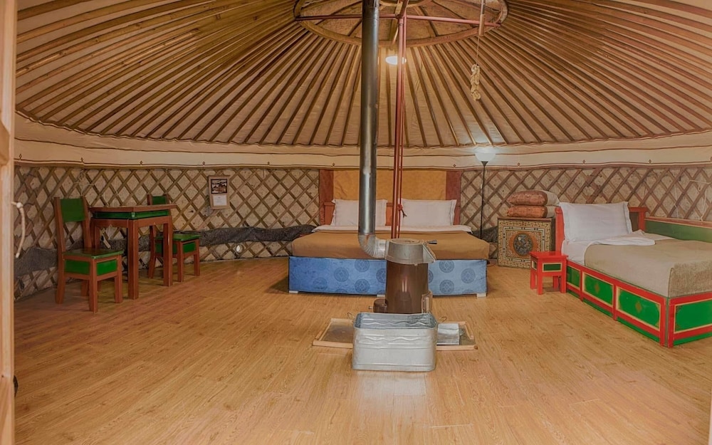 Superior Double Room, Mountainside